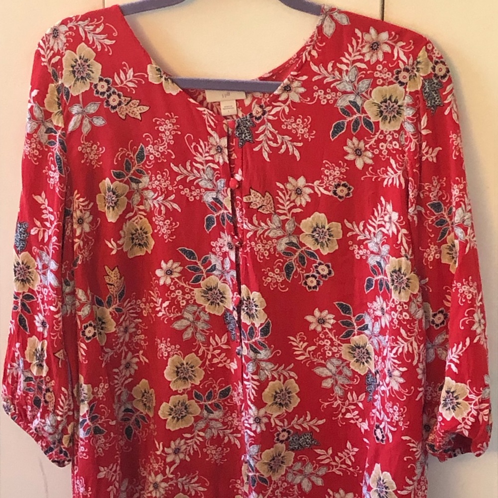 J Jill top. Beautiful colors. Gently worn.